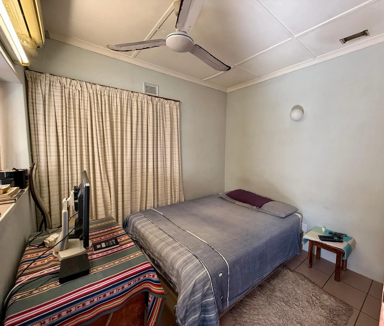 Comfortable family living combined with excellent income potential
