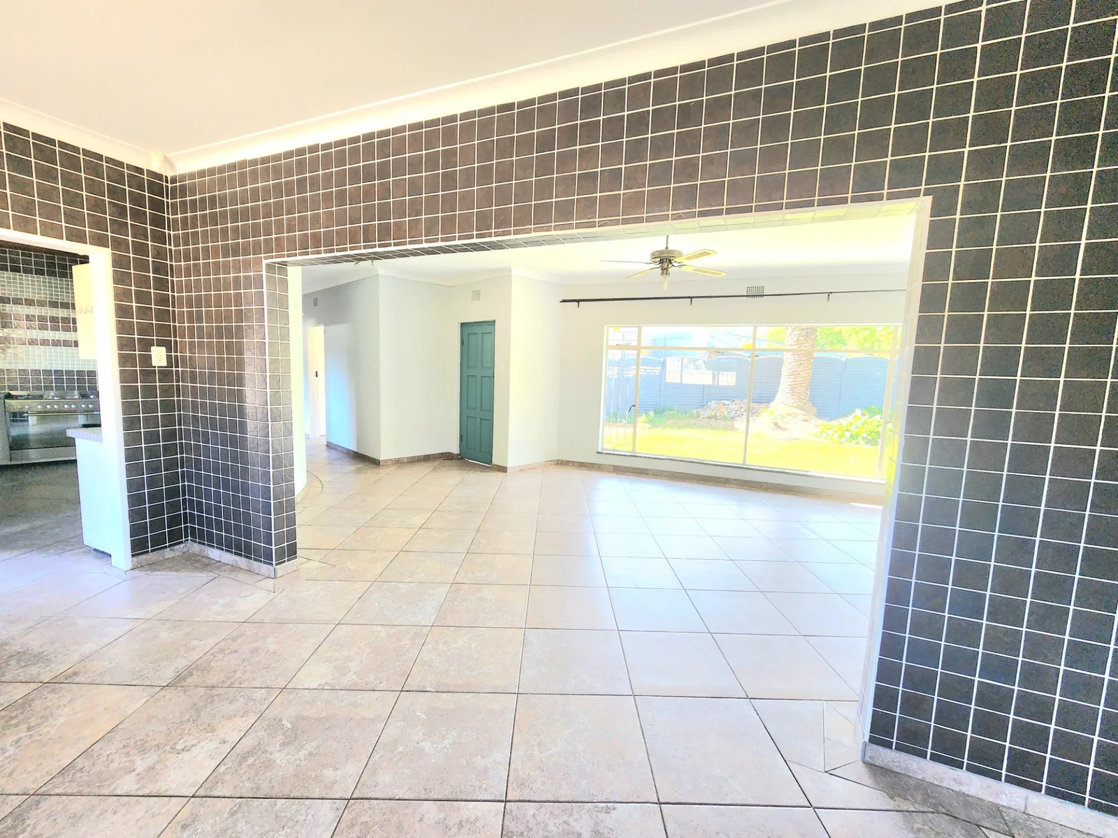 Spacious 3 Bedroom home to Rent in Farrarmere