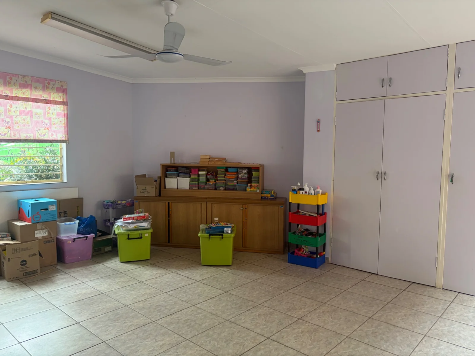 NEW LISTING ....... FOR THE BIGGER FAMILY IT IS ALL HERE!