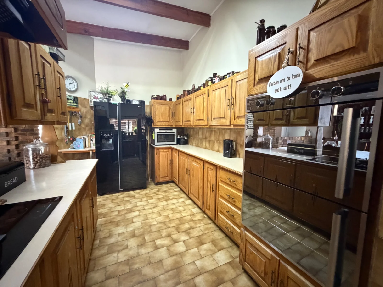 NEW LISTING ....... FOR THE BIGGER FAMILY IT IS ALL HERE!