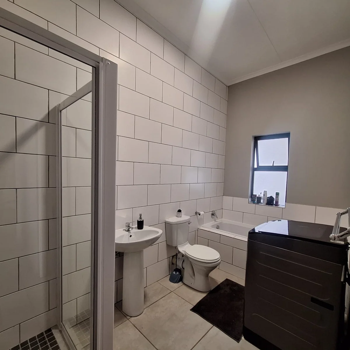 Comfortable 2-Bedroom Apartment To Rent in Sienna Complex