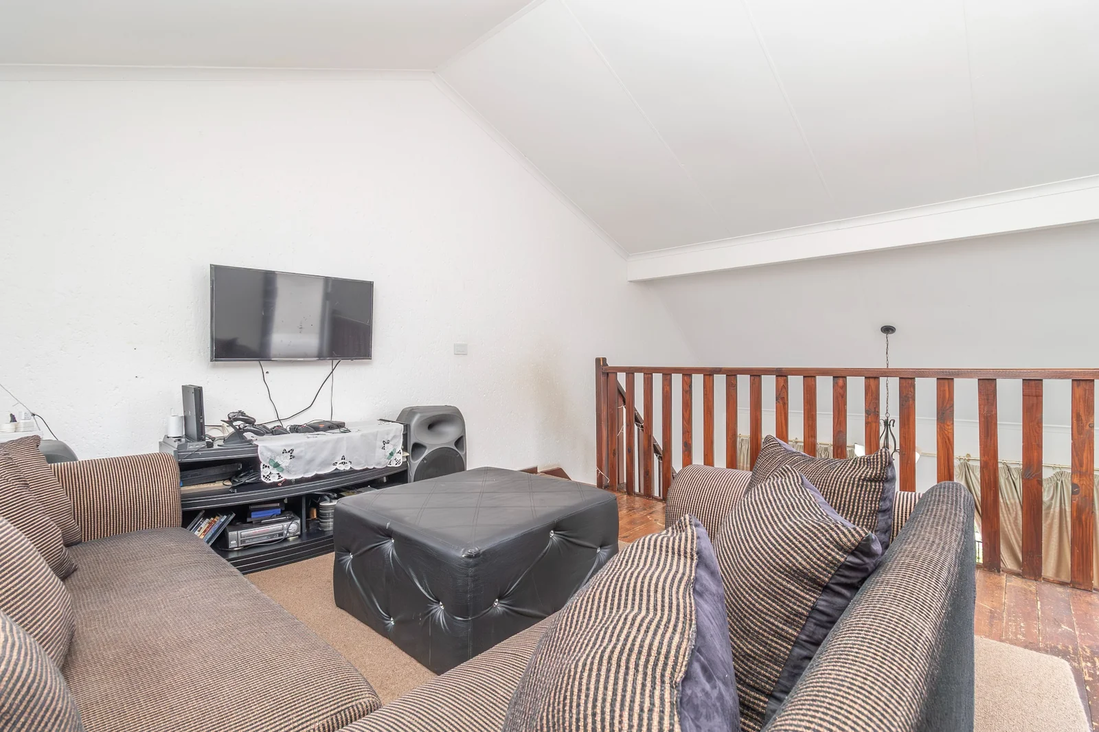 3 Bedroom Duplex for Sale in Allen’s Nek