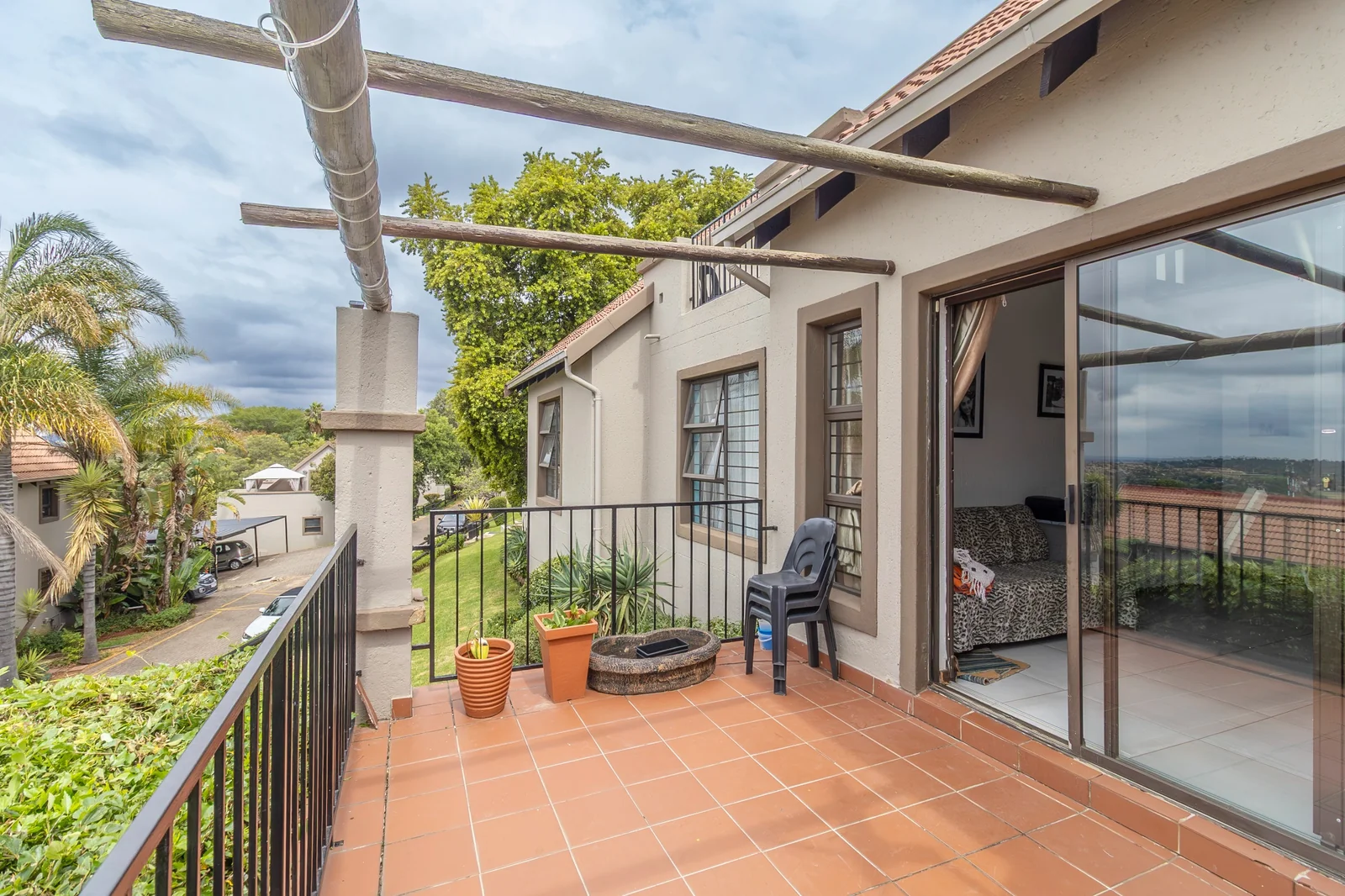 3 Bedroom Duplex for Sale in Allen’s Nek