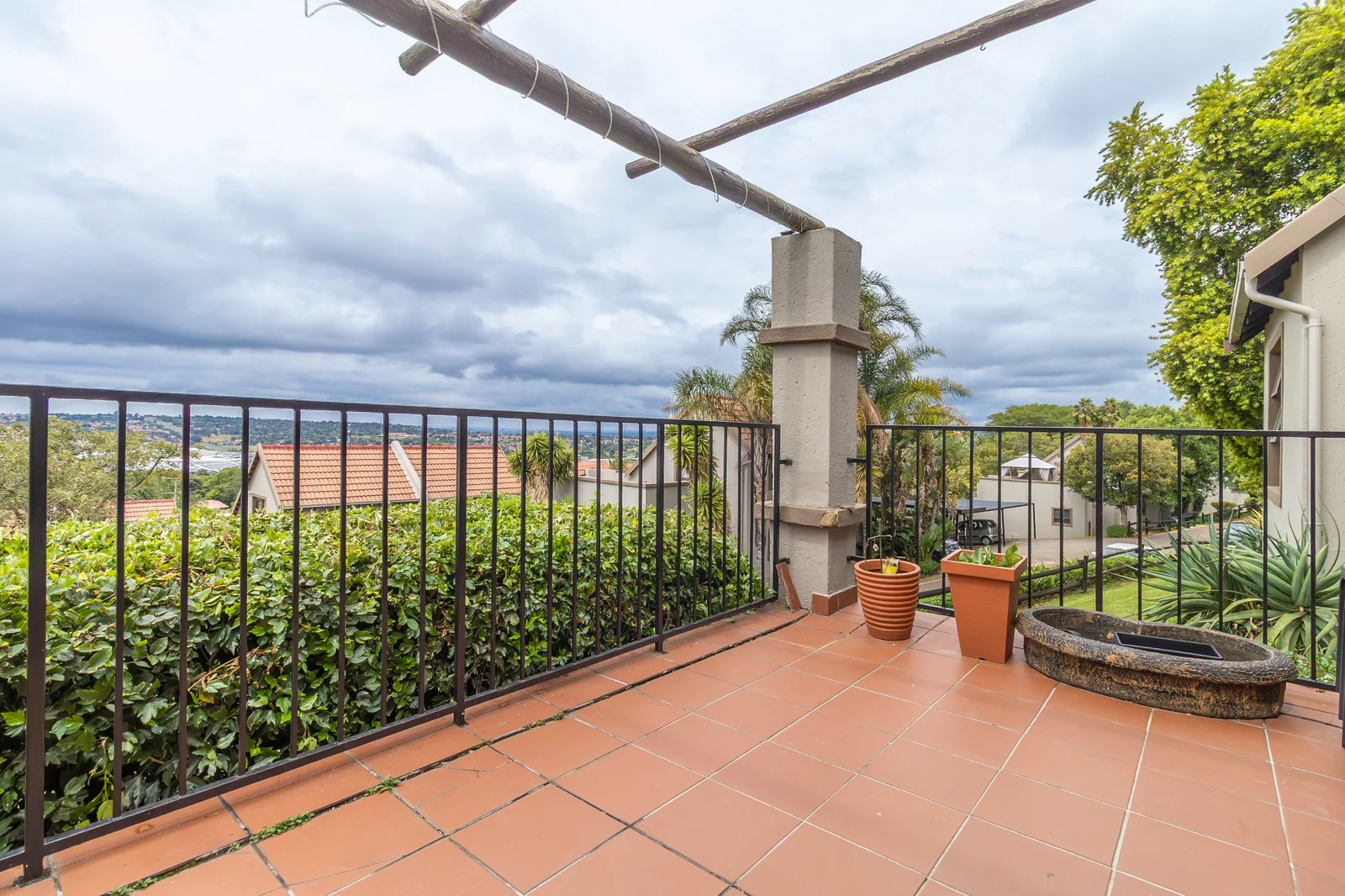 3 Bedroom Duplex for Sale in Allen’s Nek