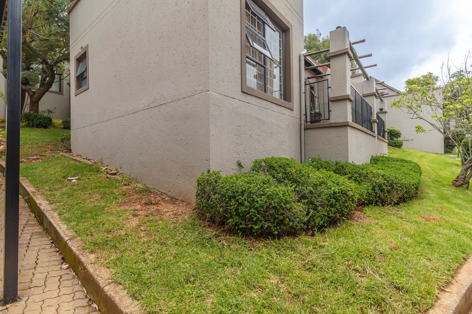 3 Bedroom Duplex for Sale in Allen’s Nek