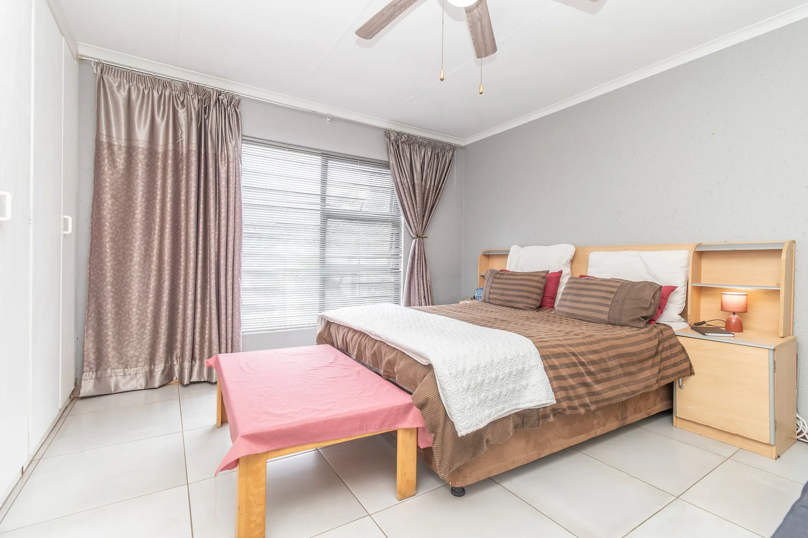 3 Bedroom Duplex for Sale in Allen’s Nek