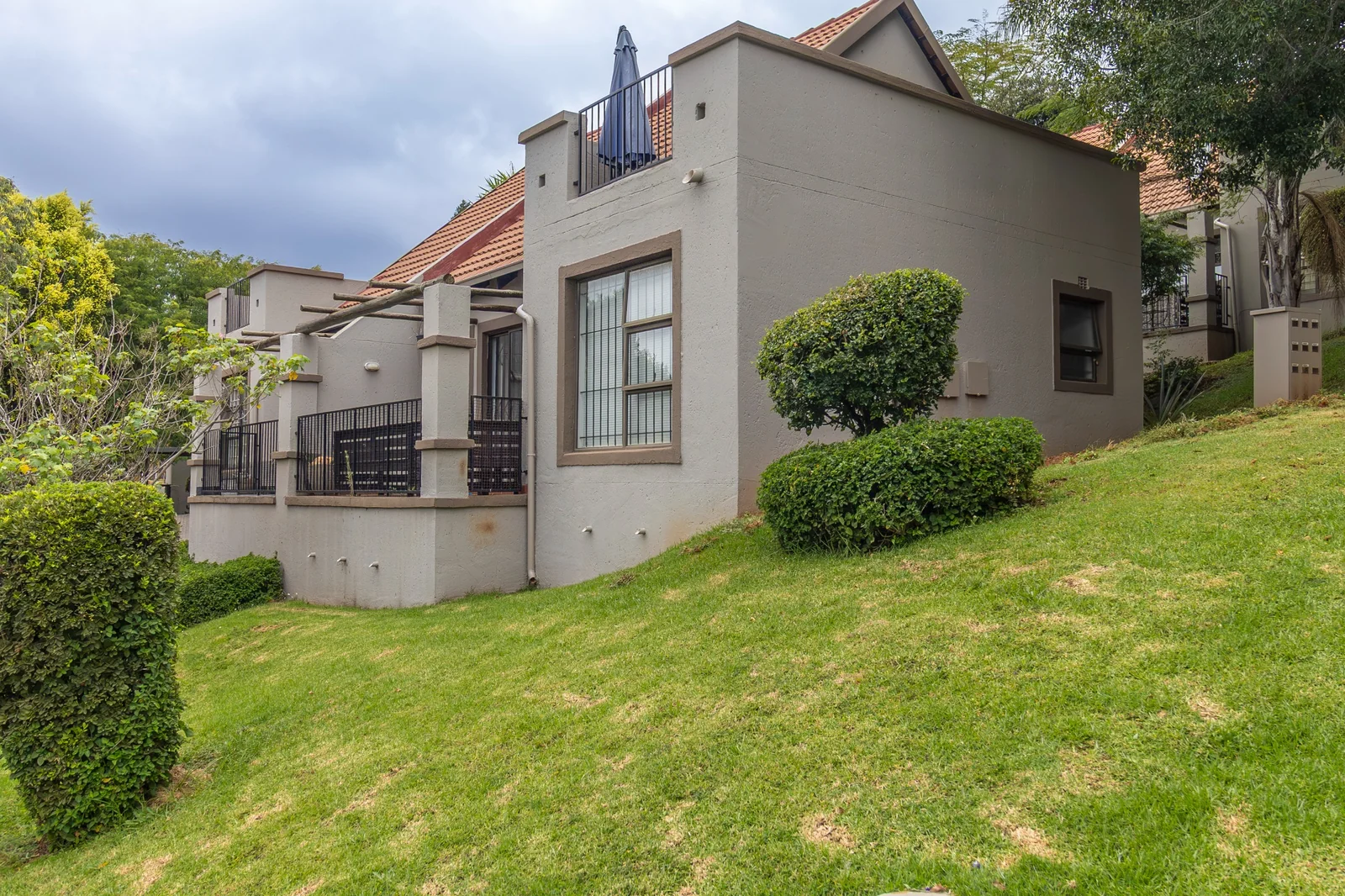 3 Bedroom Duplex for Sale in Allen’s Nek