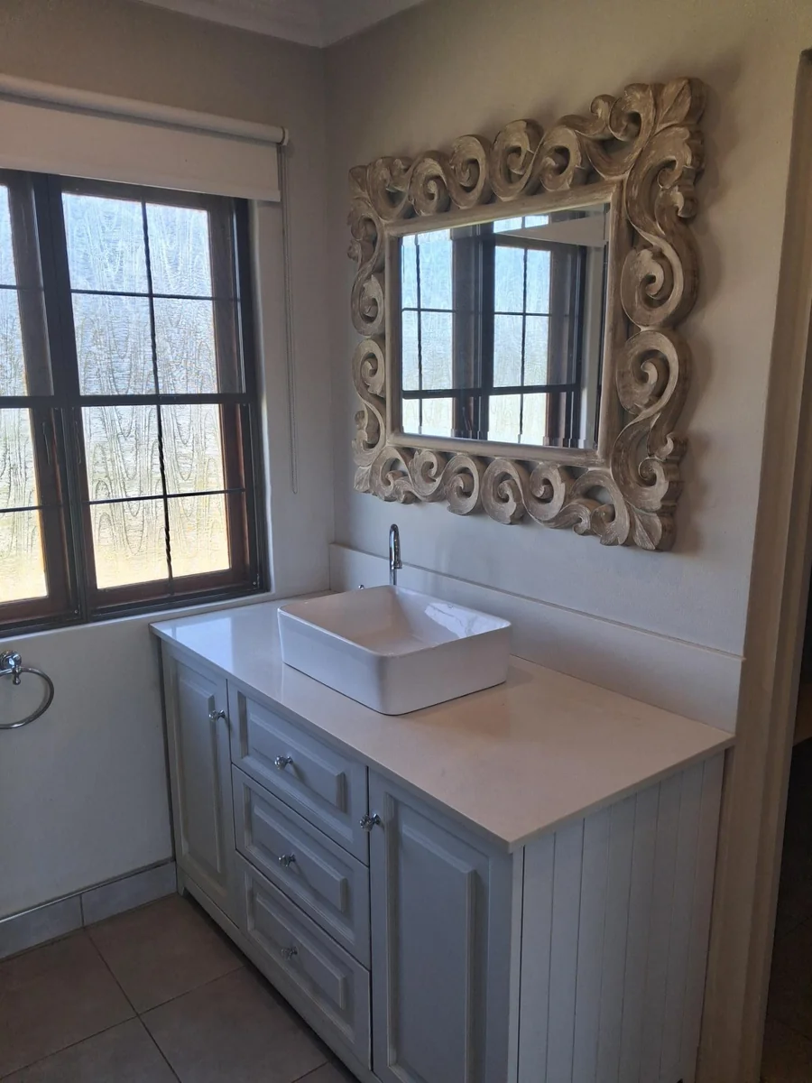 STUNNING FAMILY HOME TO LET IN LEEUWFONTEIN ESTATE!!!!!!