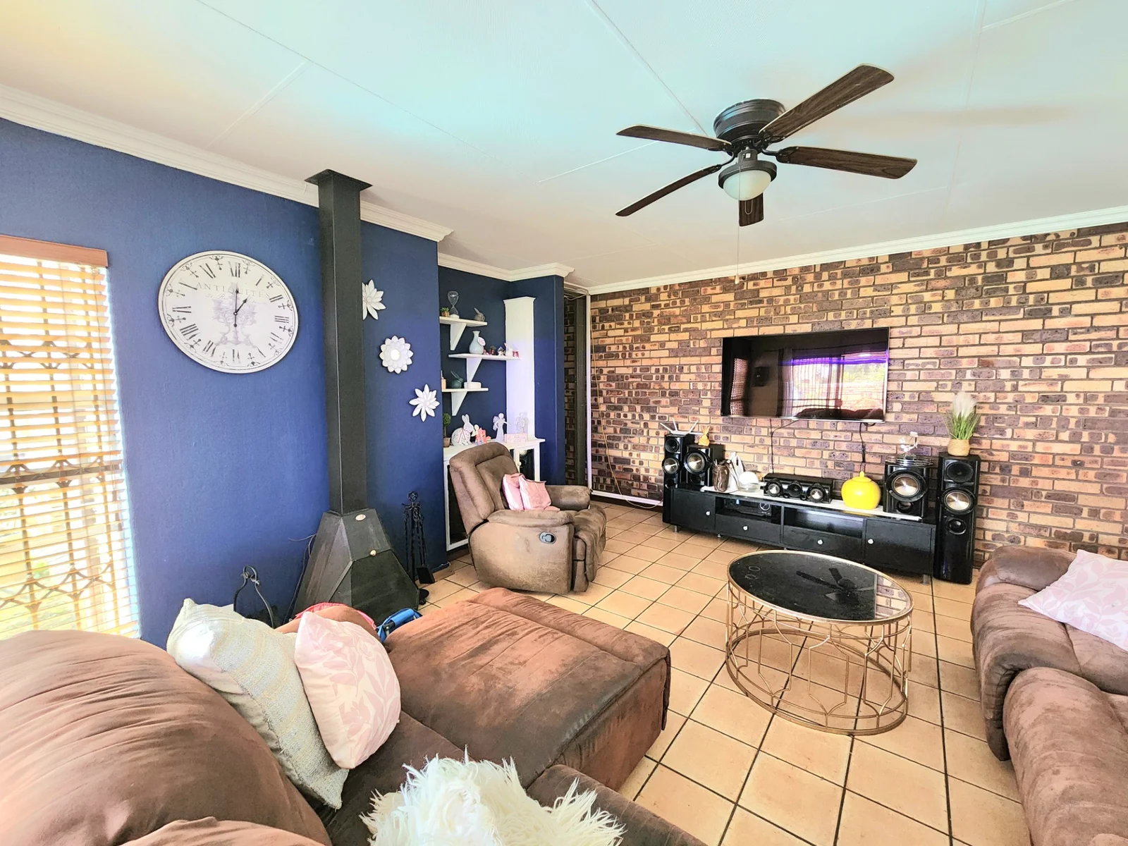 Family Comfort with Entertainer’s Charm in Atlasville