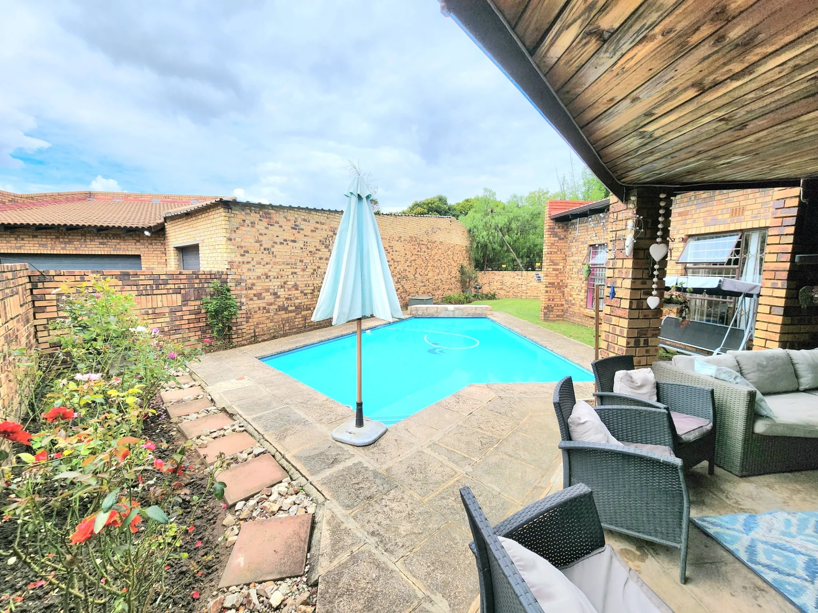 Family Comfort with Entertainer’s Charm in Atlasville