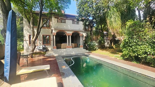 Midstream Estate, Centurion