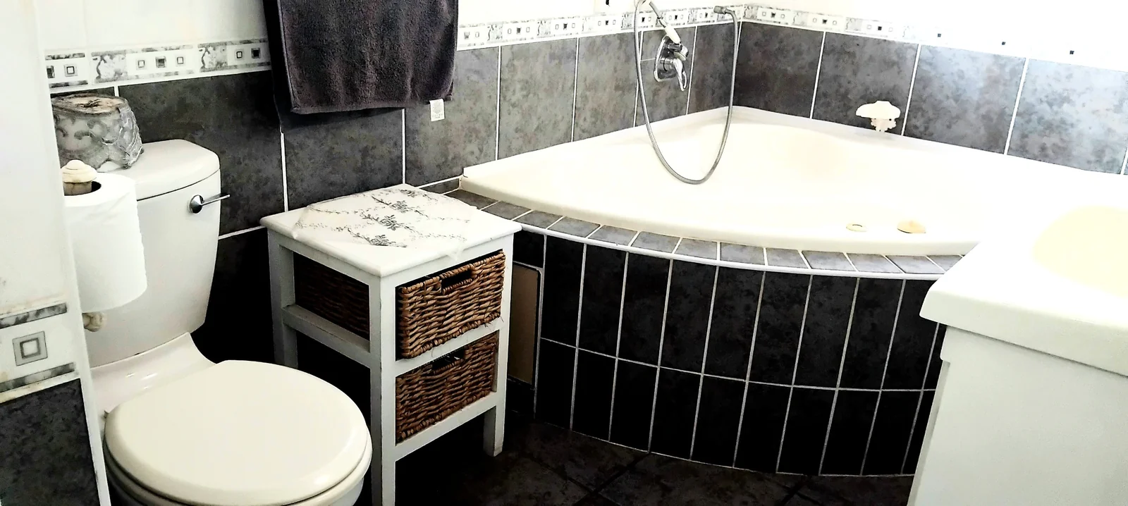 Charming 3-bedroom family home