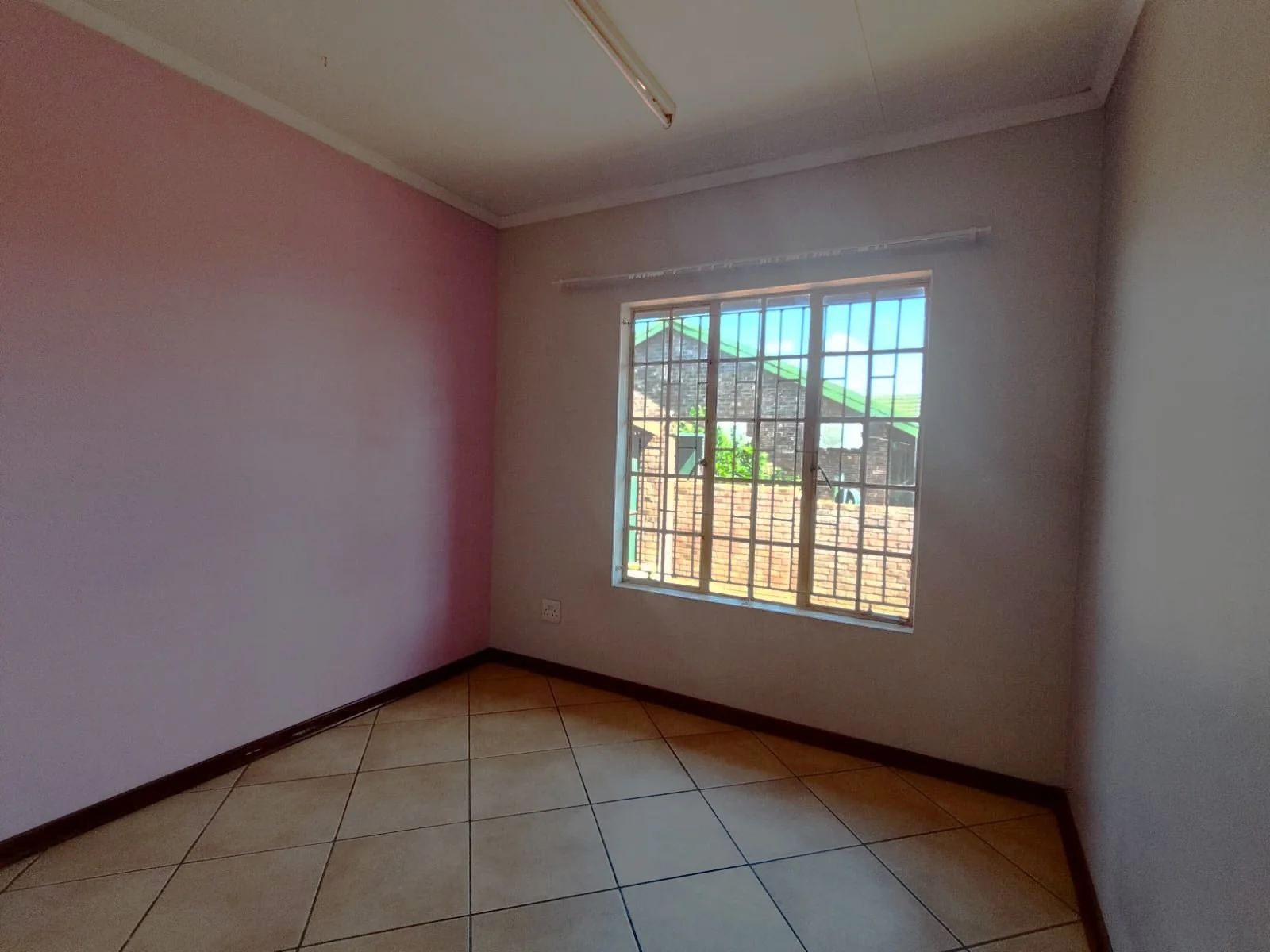 3 Bedroom House For Sale