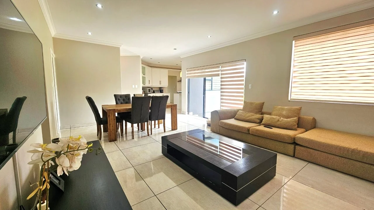 MEADOWS MODERN STARTER HOME WITH A GENEROUS GARDEN