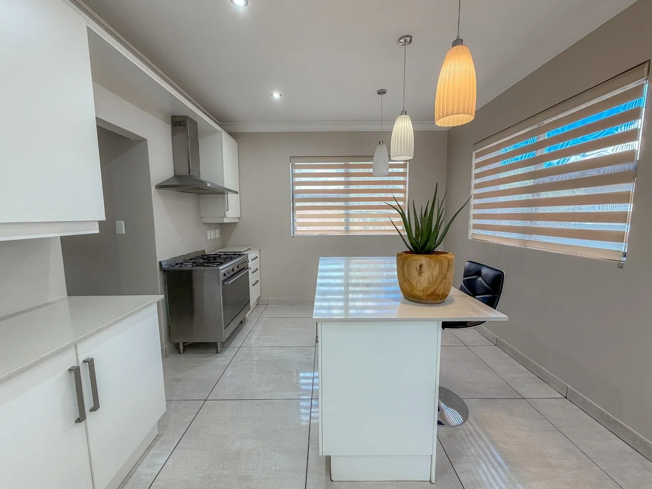 MEADOWS MODERN STARTER HOME WITH A GENEROUS GARDEN