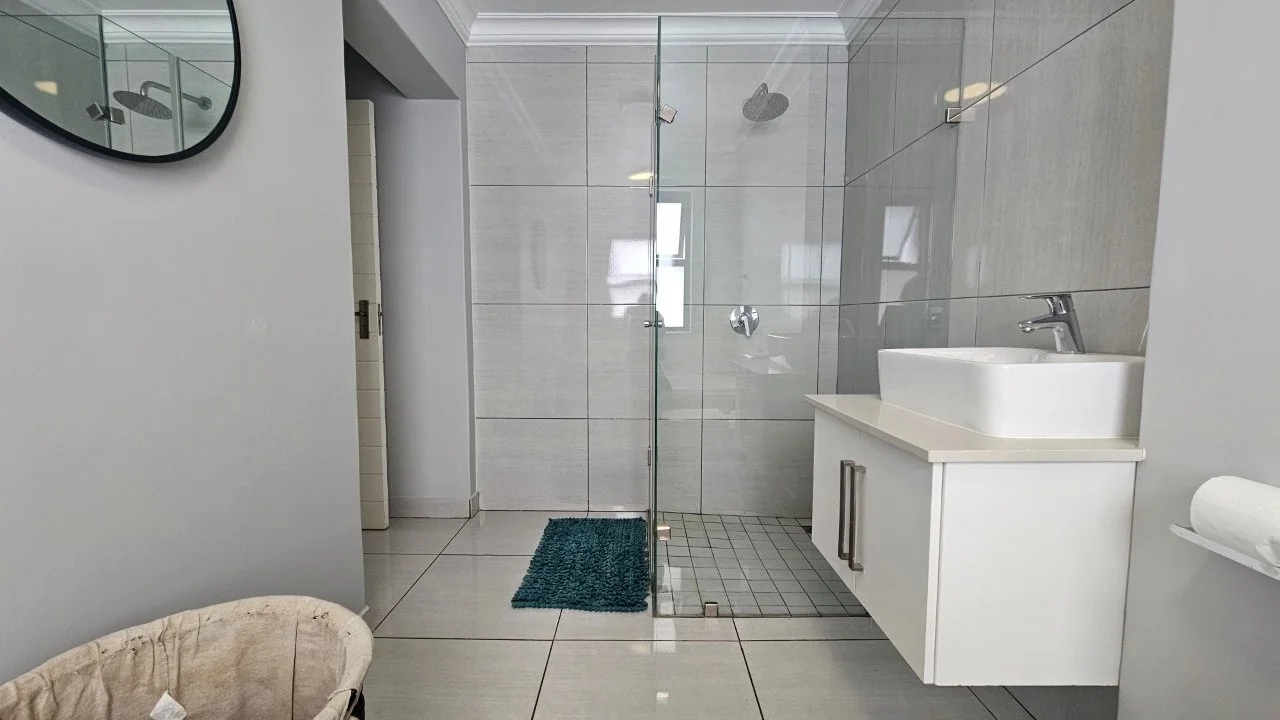 MEADOWS MODERN STARTER HOME WITH A GENEROUS GARDEN