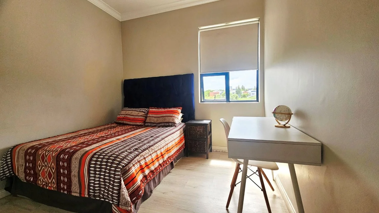 MEADOWS MODERN STARTER HOME WITH A GENEROUS GARDEN