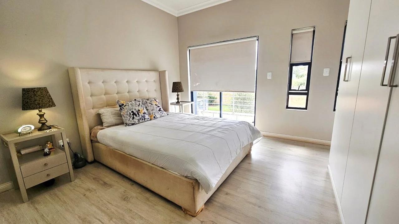 MEADOWS MODERN STARTER HOME WITH A GENEROUS GARDEN