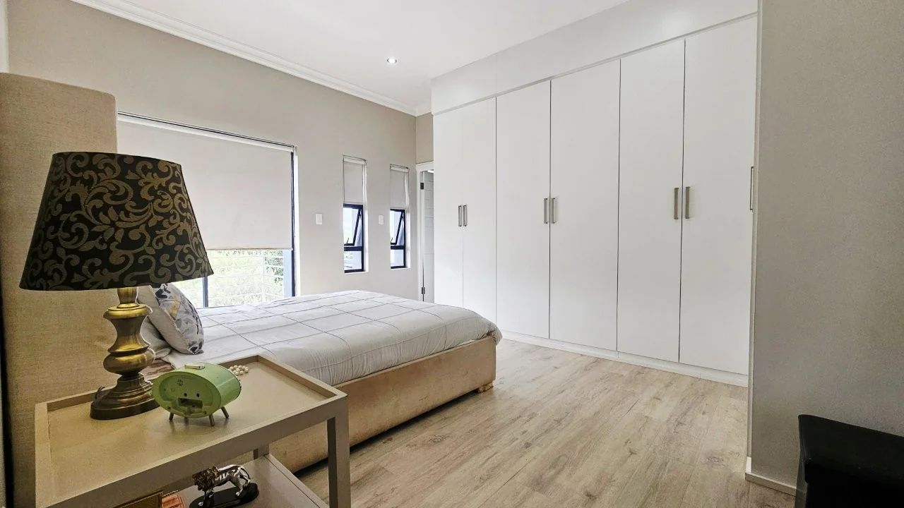 MEADOWS MODERN STARTER HOME WITH A GENEROUS GARDEN