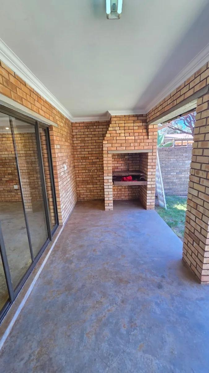Spacious Multi-Dwelling Property for sale in Kathu