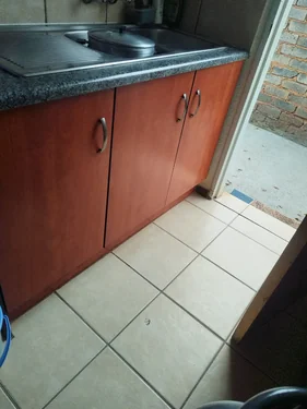 Savanna City, Walkerville