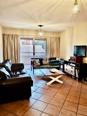 Olympus AH, Pretoria