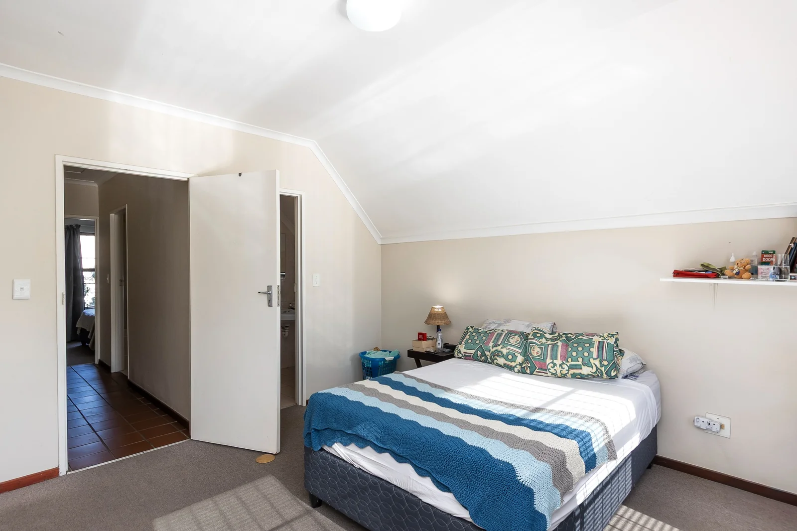 2 Bedroom Townhouse for sale in Stellenbosch