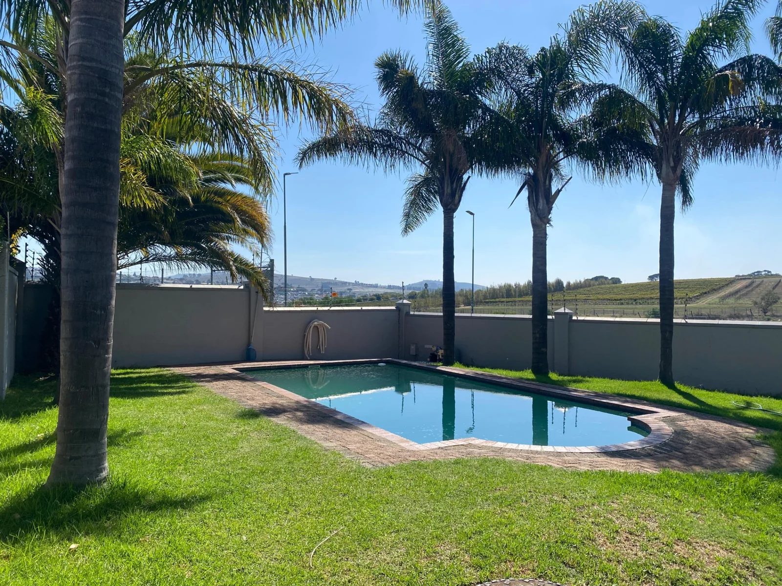 2 Bedroom Townhouse for sale in Stellenbosch