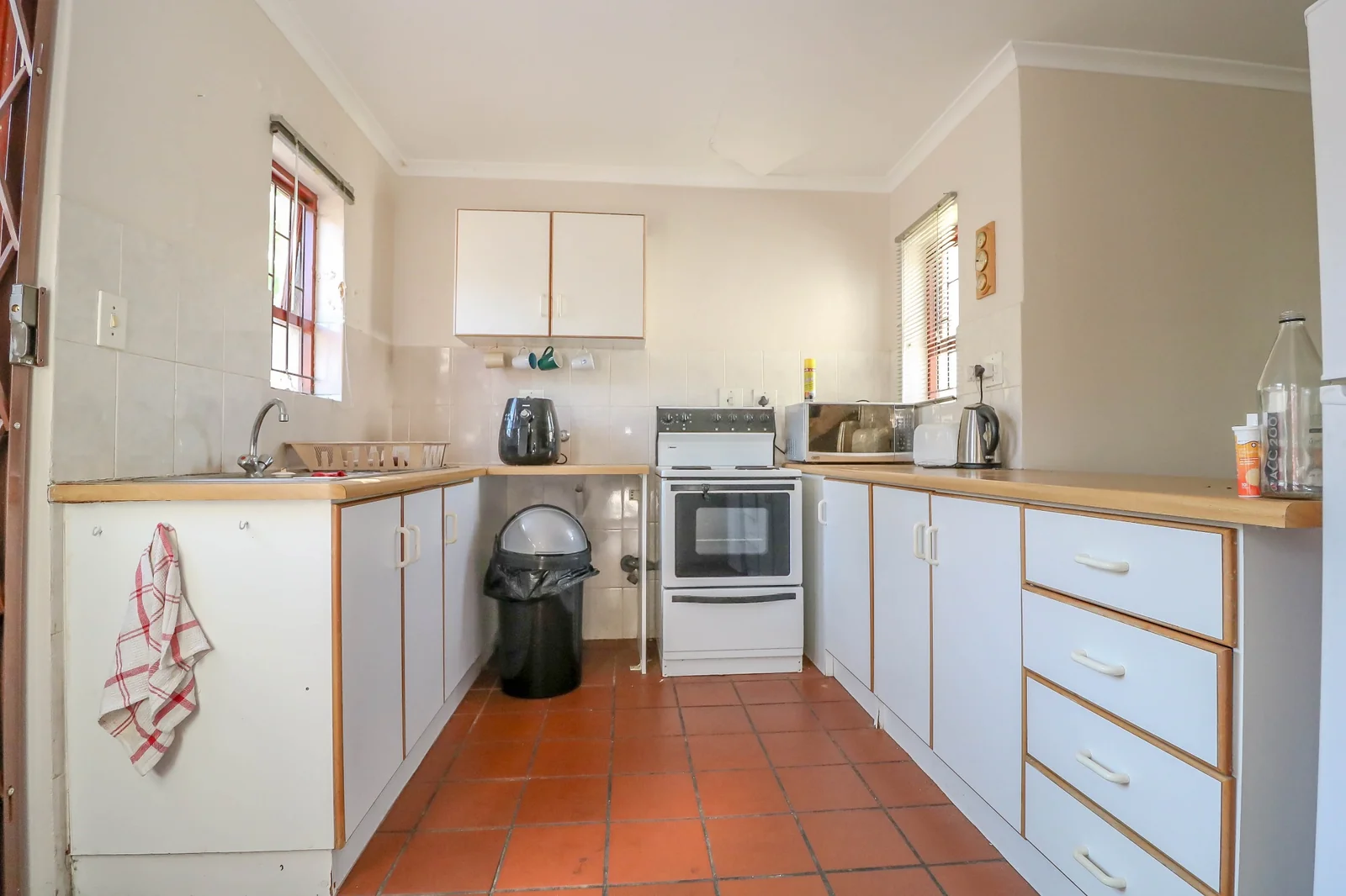 2 Bedroom Townhouse for sale in Stellenbosch