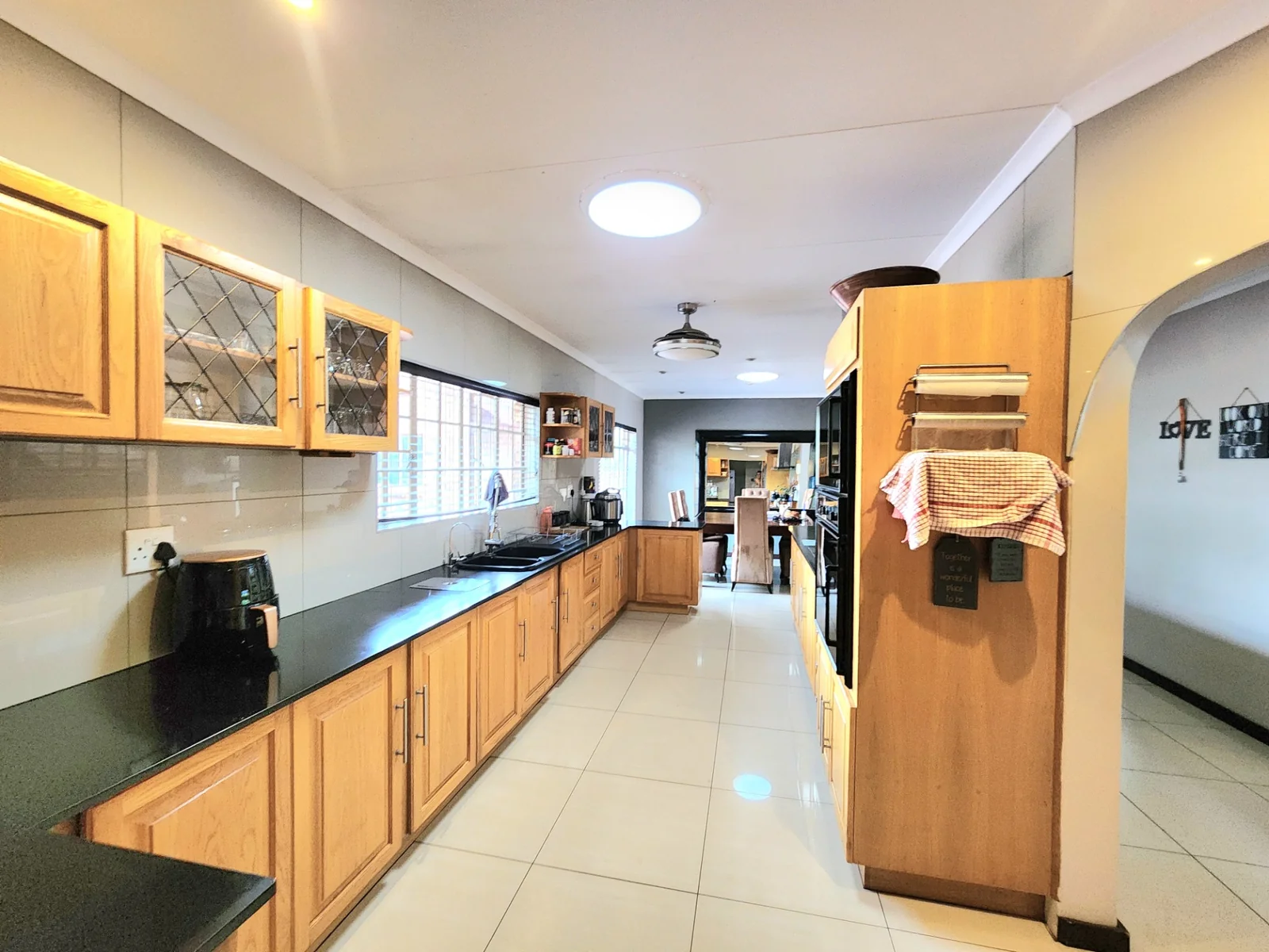 Spacious Family Living with Work-from-Home Flexibility in Sought-After Sunward Park