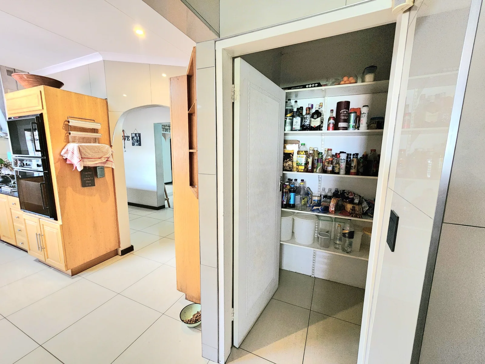 Spacious Family Living with Work-from-Home Flexibility in Sought-After Sunward Park