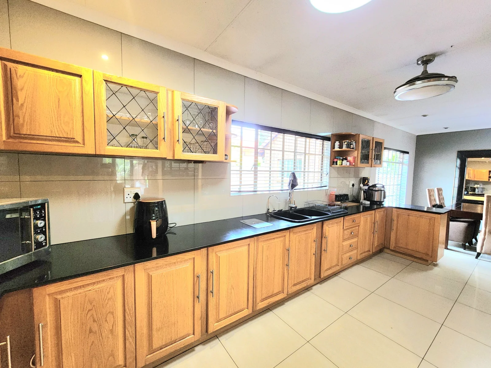Spacious Family Living with Work-from-Home Flexibility in Sought-After Sunward Park
