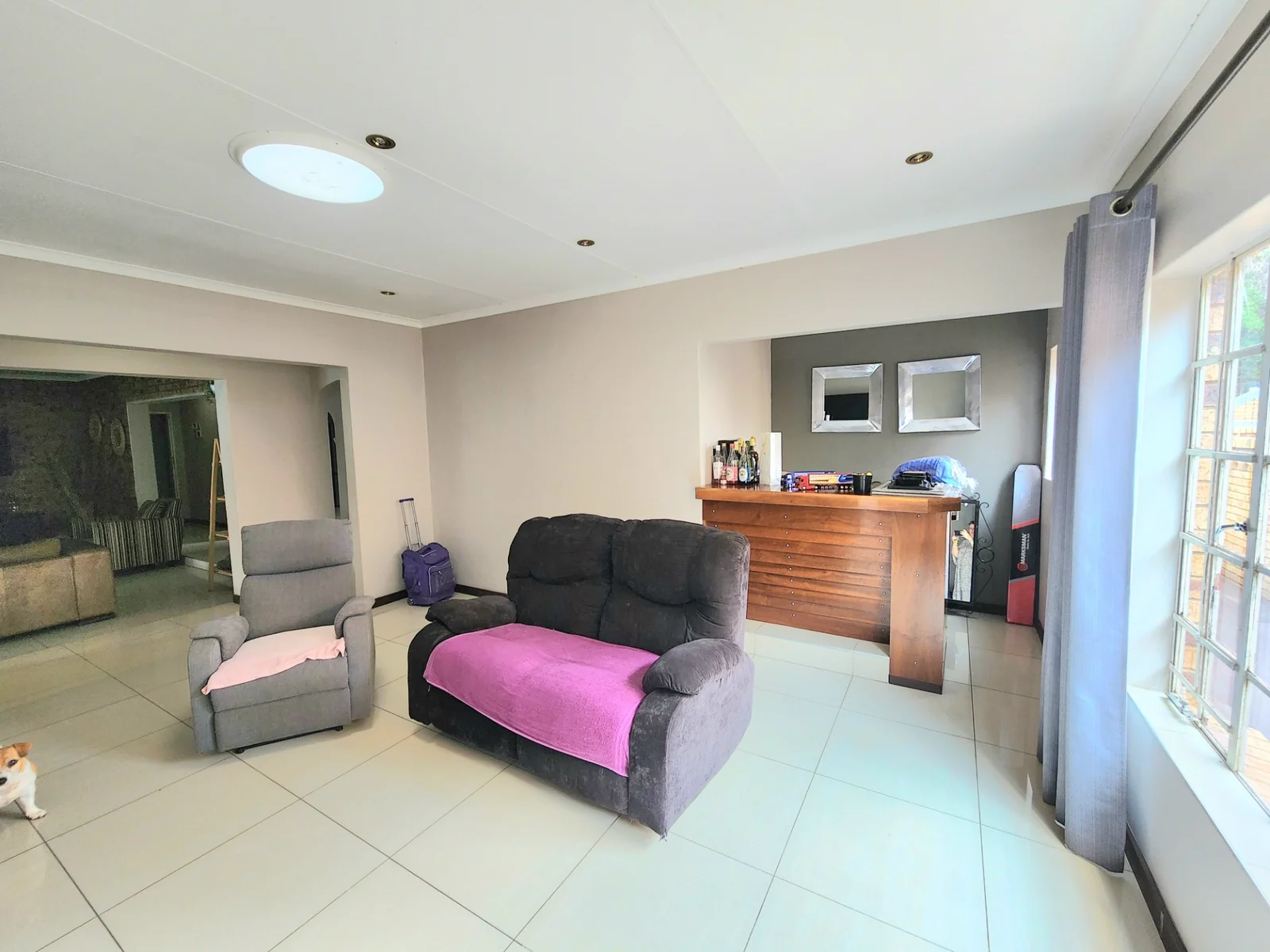 Spacious Family Living with Work-from-Home Flexibility in Sought-After Sunward Park