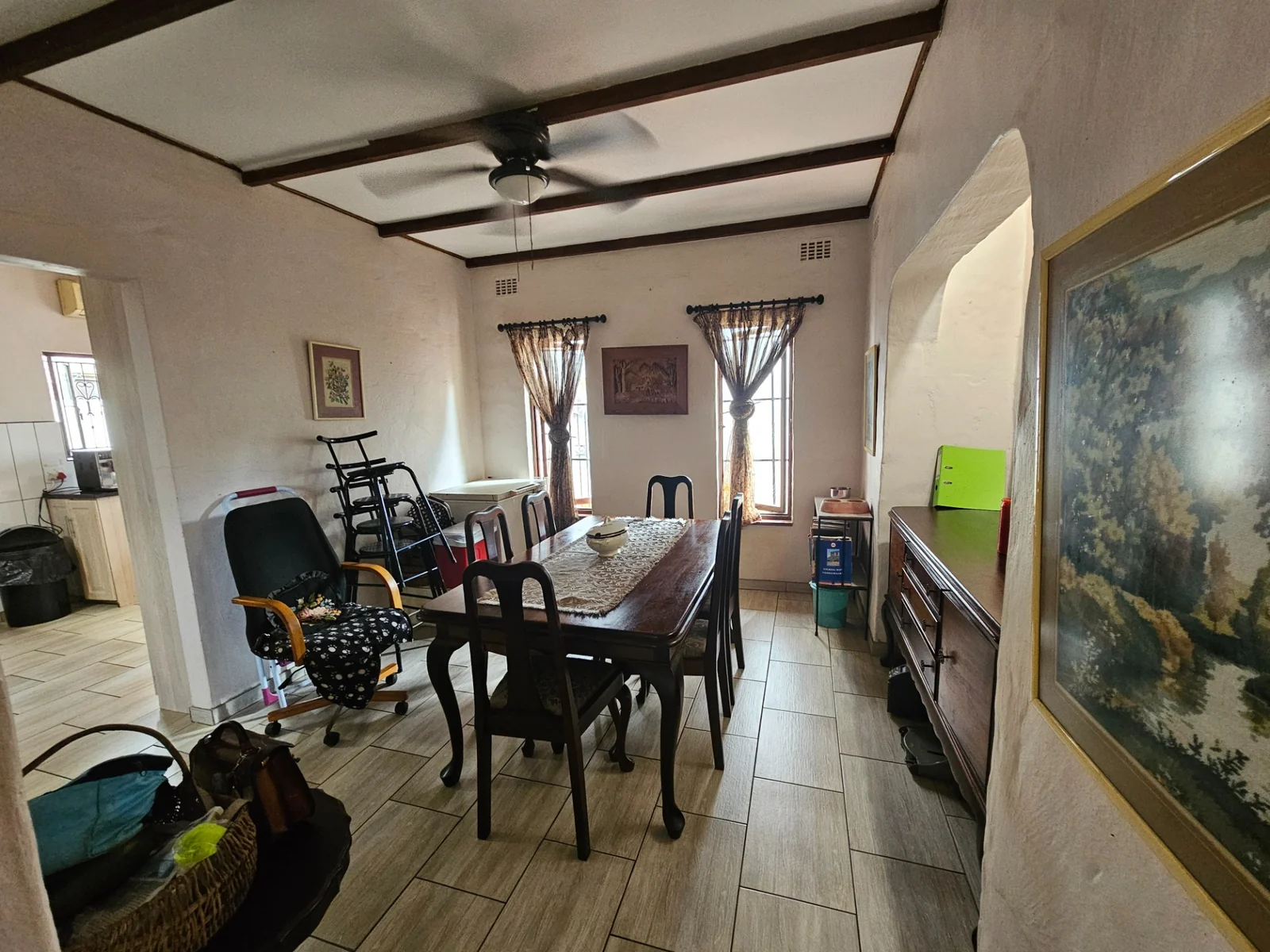 Location Location. Location - large family home in Fairview.<br/>A minute's walk from the Empangeni Country Club.