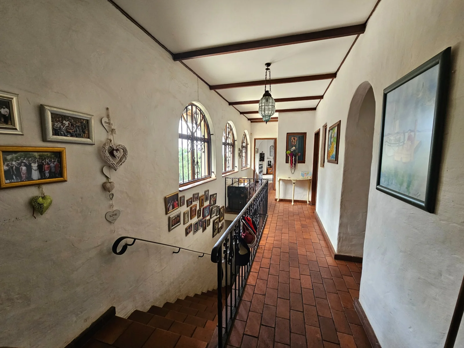 Location Location. Location - large family home in Fairview.<br/>A minute's walk from the Empangeni Country Club.