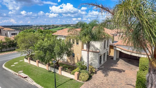 Blue Valley Golf Estate, Centurion