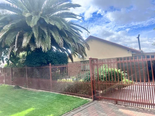 Pellissier, Bloemfontein