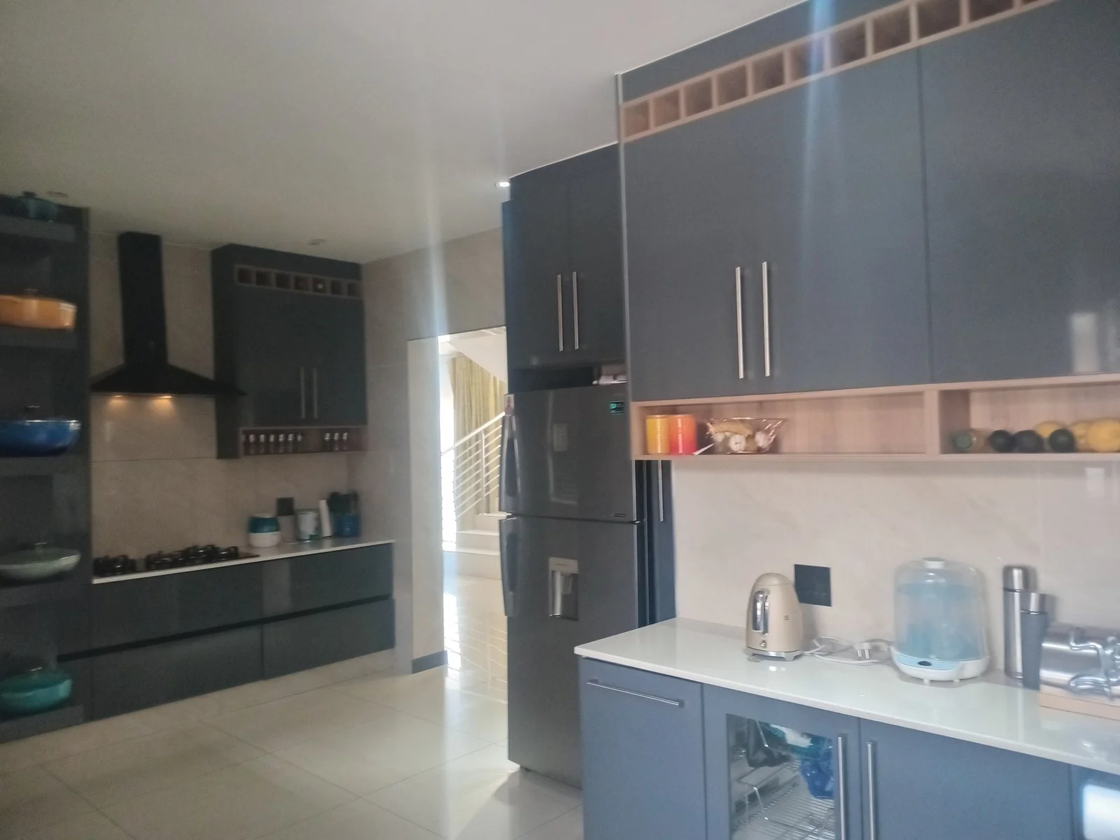 A lovely 5 bed, 4 bath double story house in Sagewood, Midrand.