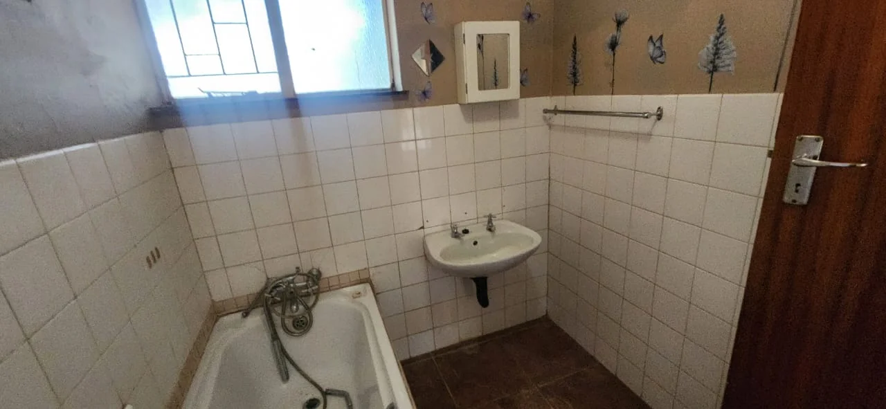 3 Bedroom House To Rent