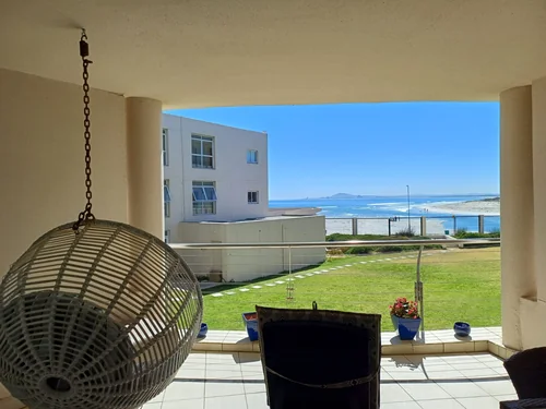 Lagoon Beach, Milnerton