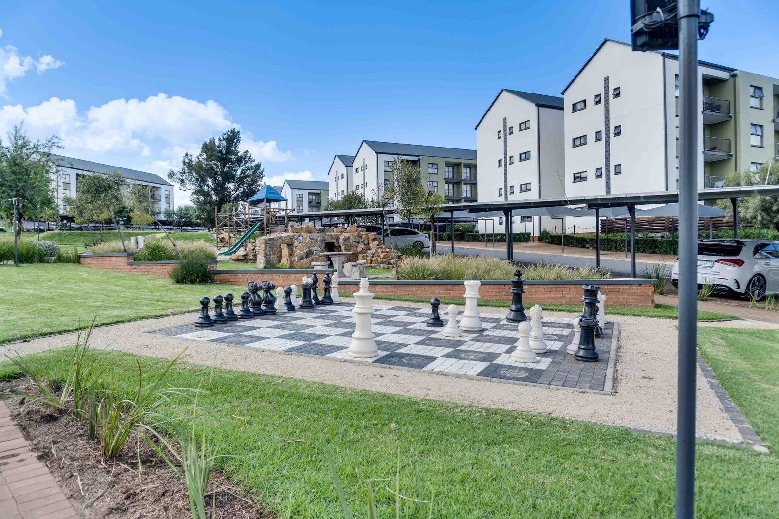 Modern 2-Bedroom Apartment in Greenpark Lifestyle Estate