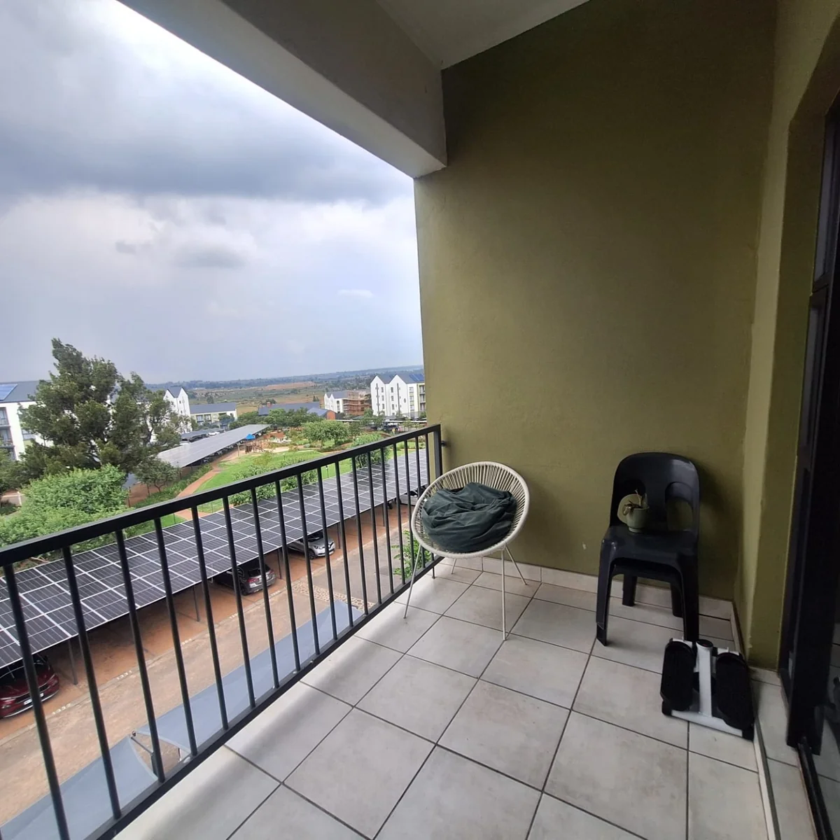 Modern 2-Bedroom Apartment in Greenpark Lifestyle Estate