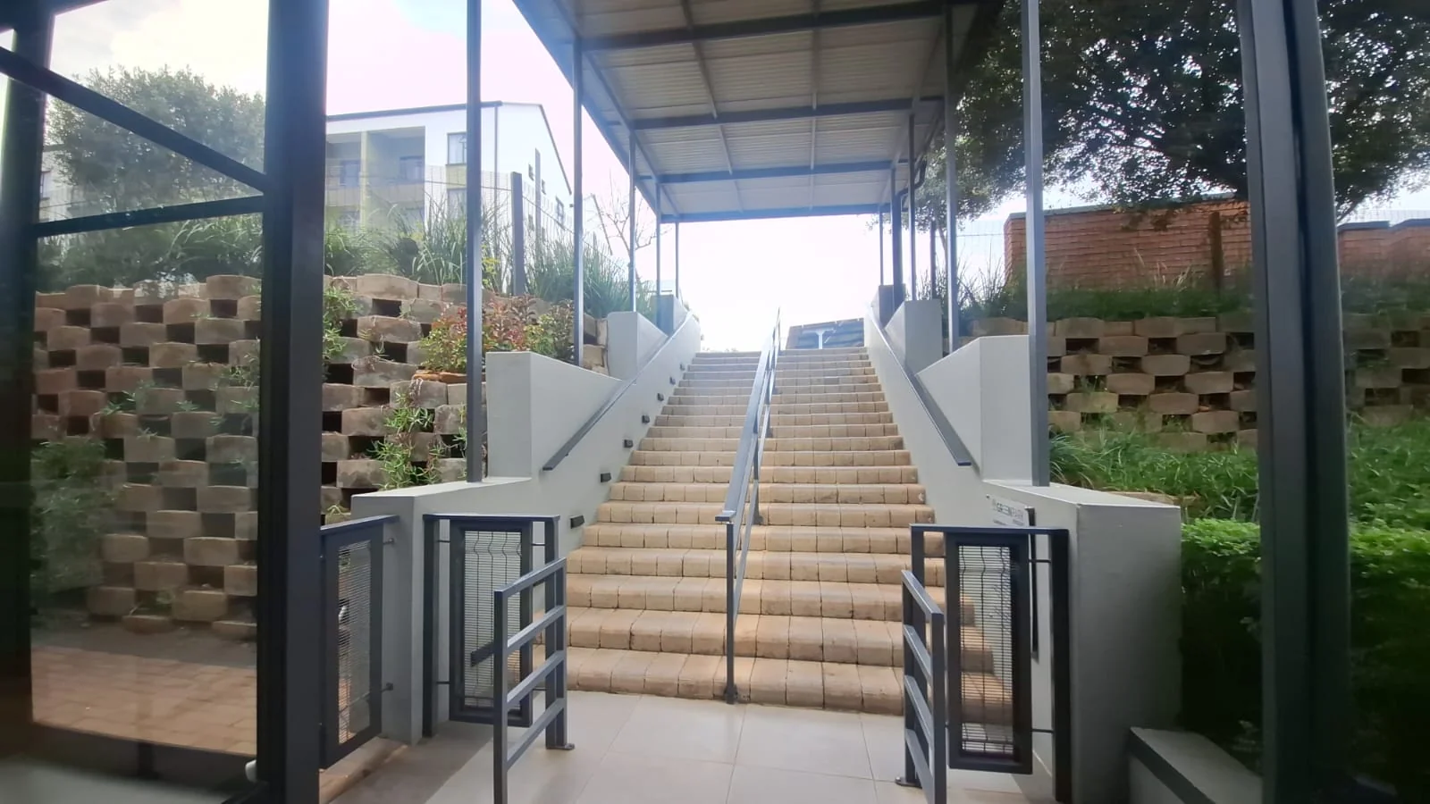 Modern 2-Bedroom Apartment in Greenpark Lifestyle Estate