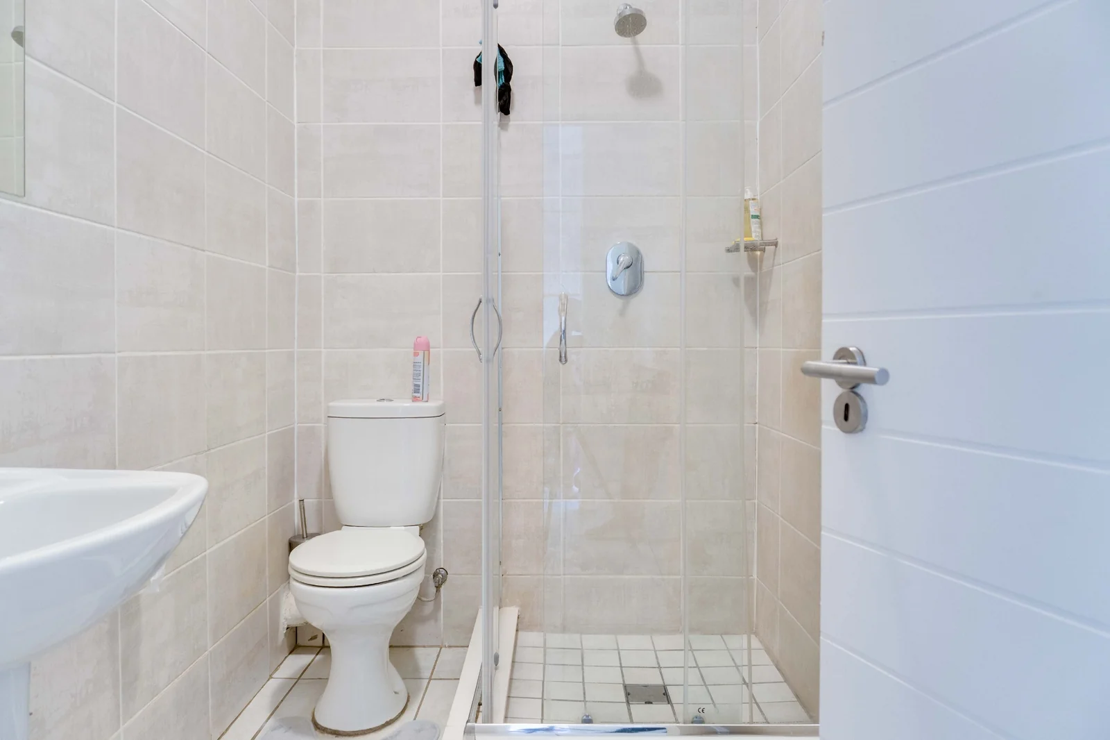 Modern 2-Bedroom Apartment in Greenpark Lifestyle Estate