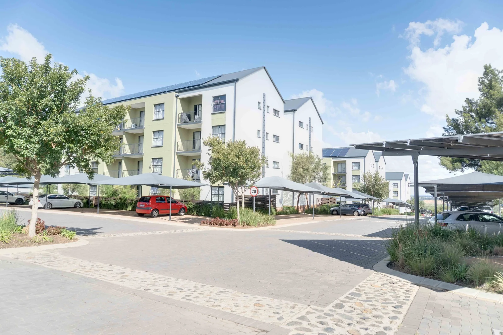 Modern 2-Bedroom Apartment in Greenpark Lifestyle Estate