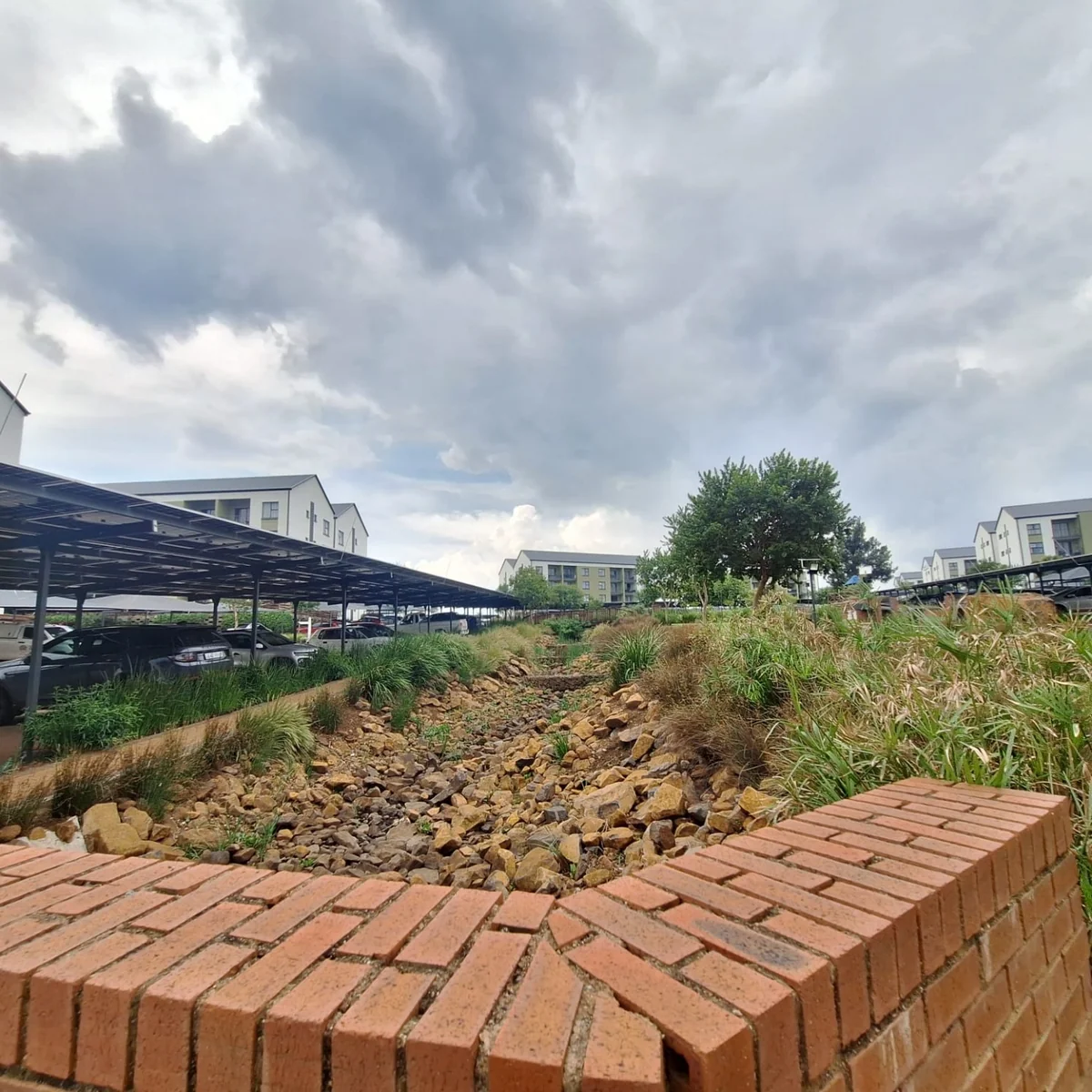 Modern 2-Bedroom Apartment in Greenpark Lifestyle Estate