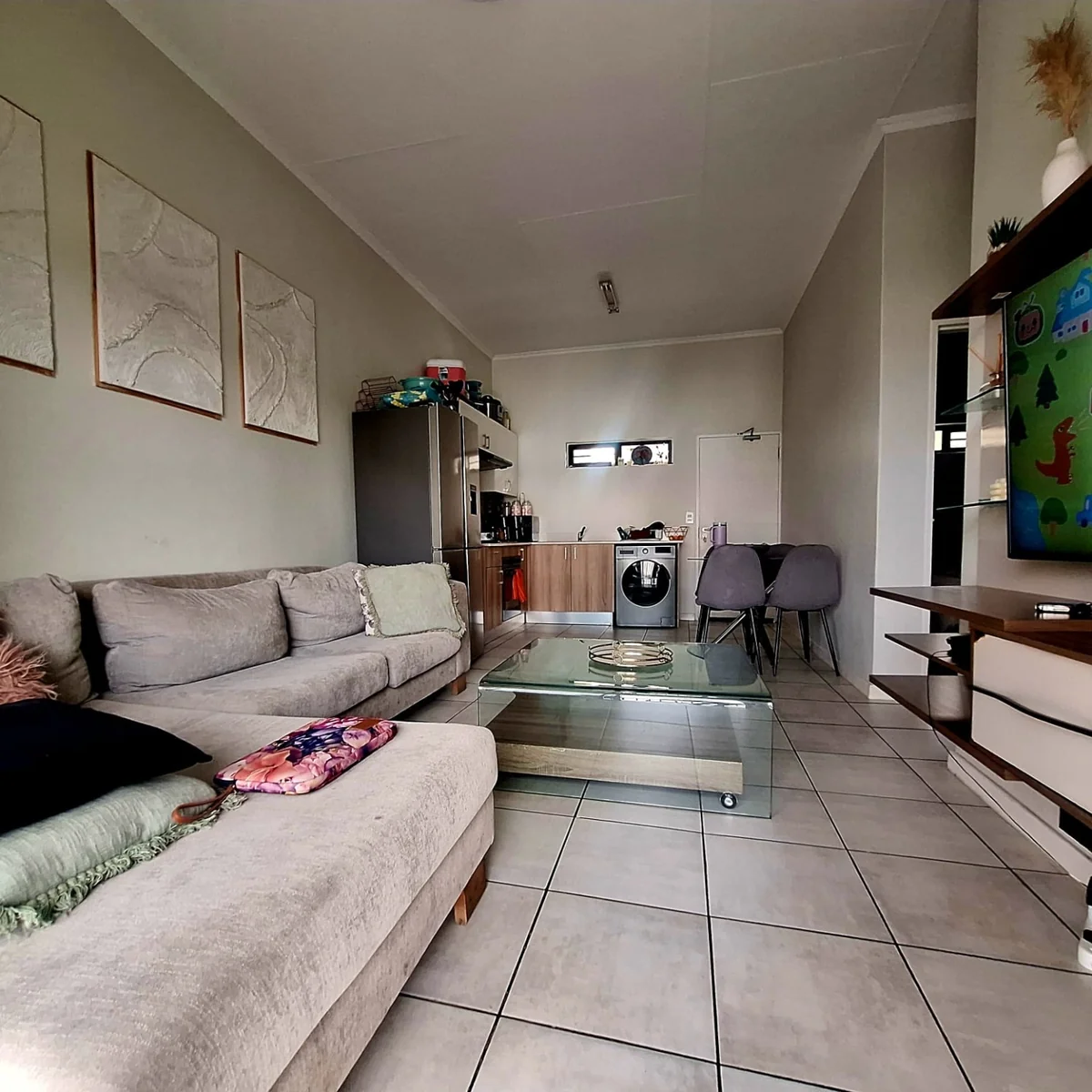 Modern 2-Bedroom Apartment in Greenpark Lifestyle Estate