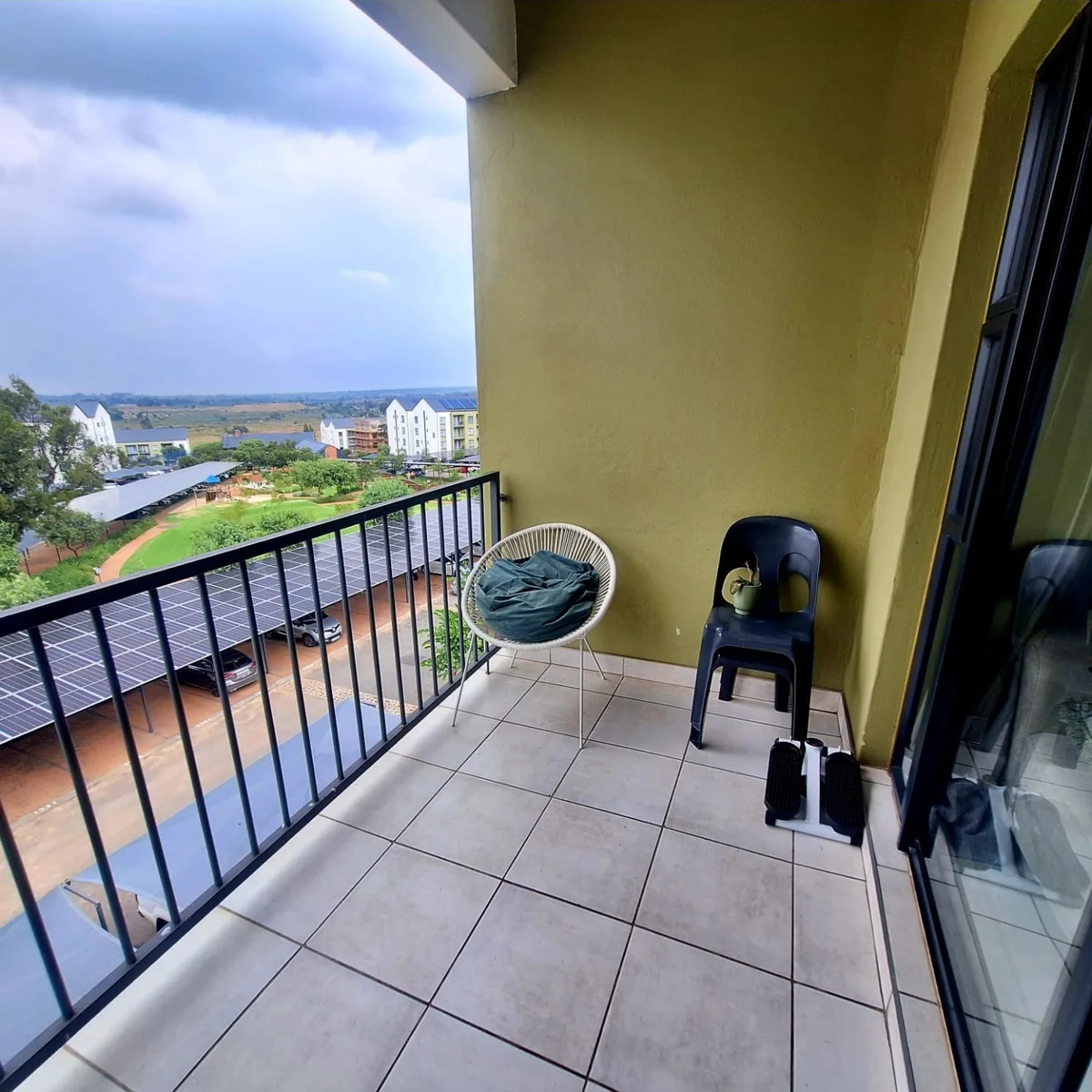 Modern 2-Bedroom Apartment in Greenpark Lifestyle Estate