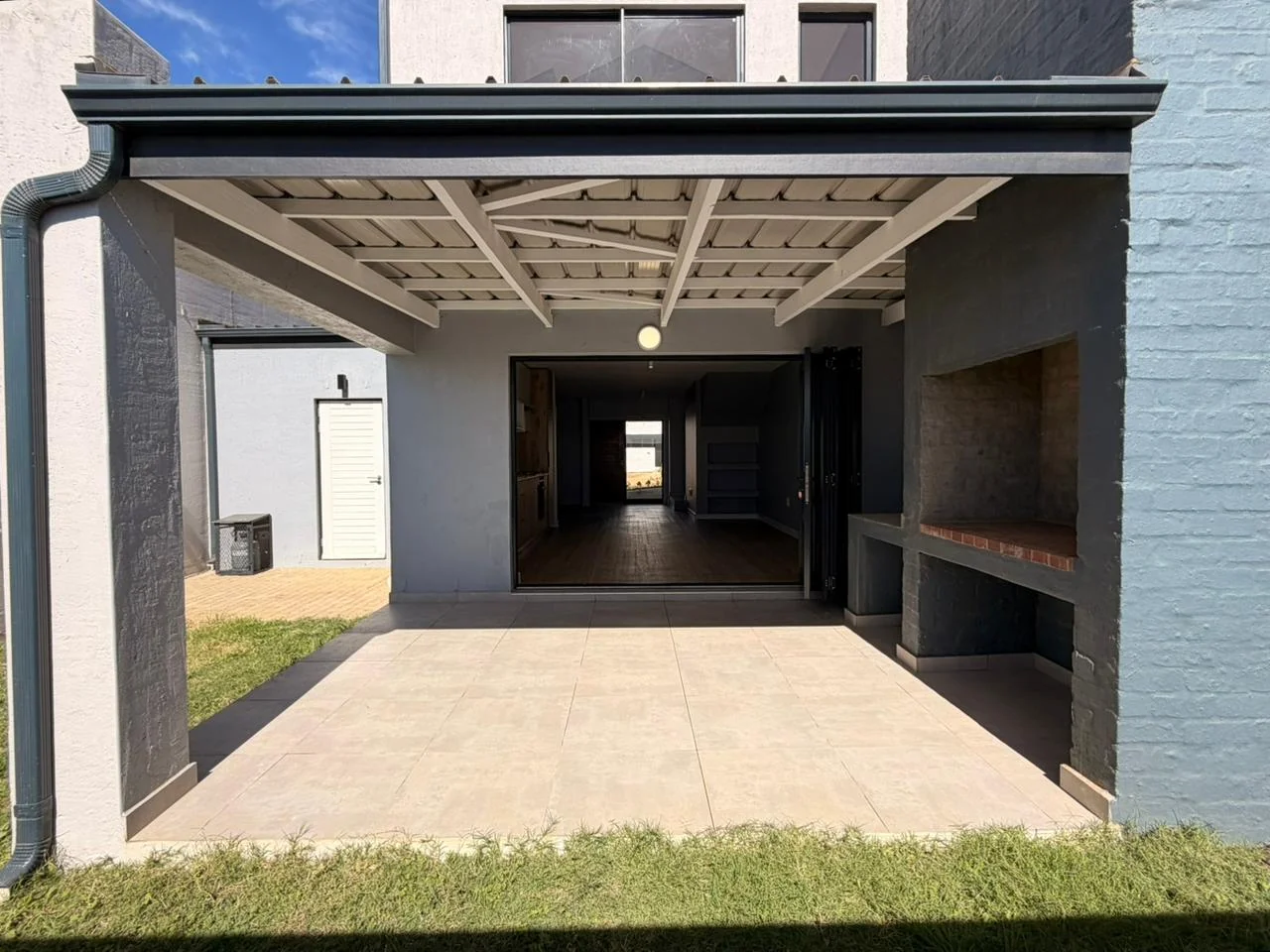 2 Bedroom Townhouse to rent in Newinbosch