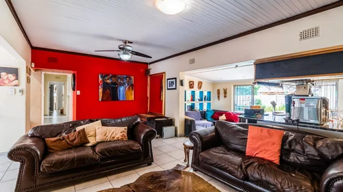Hurlyvale, Edenvale